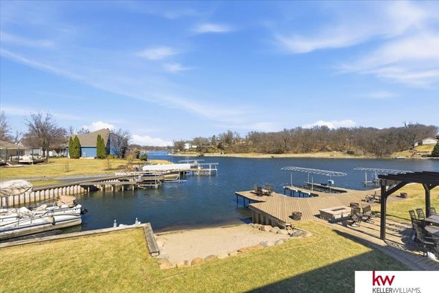 918 Adams Court, Plattsmouth, NE 68048