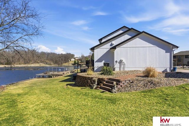 918 Adams Court, Plattsmouth, NE 68048