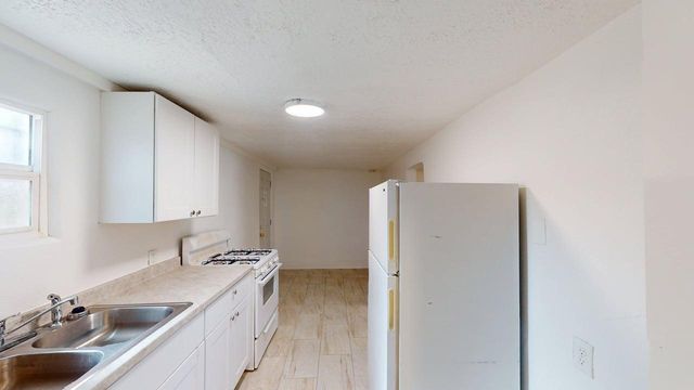 6720 Cochiti Road SE, Albuquerque, NM 87108