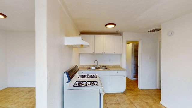6720 Cochiti Road SE, Albuquerque, NM 87108
