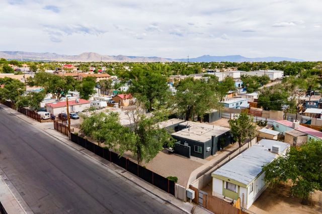 6720 Cochiti Road SE, Albuquerque, NM 87108