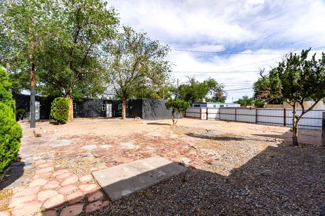 6720 Cochiti Road SE, Albuquerque, NM 87108
