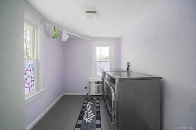 6 Cedar Oaks Avenue, Farmingville, NY 11738