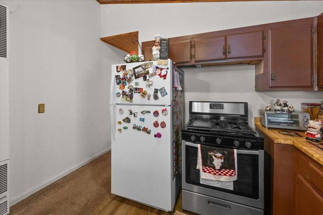 396 Riverside Avenue, Sugarloaf, CA 92386