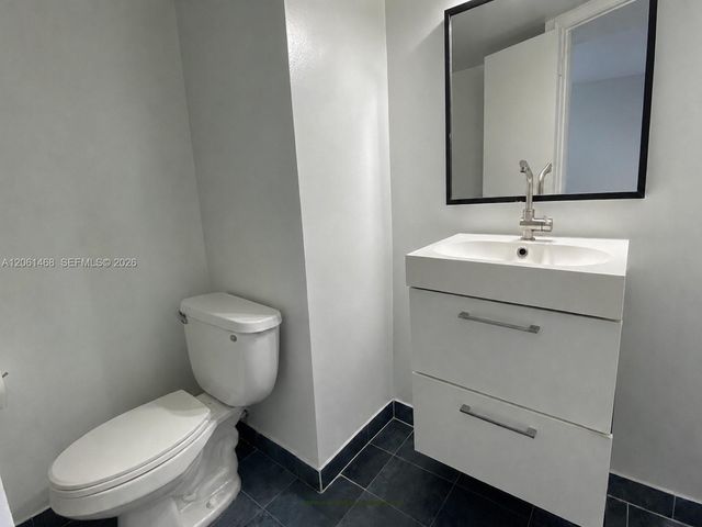 3703 NE 166th Street 704, North Miami Beach, FL 33160