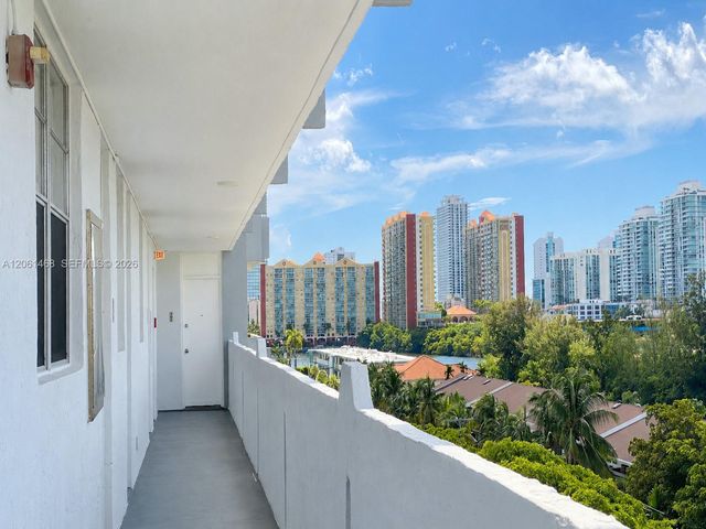 3703 NE 166th Street 704, North Miami Beach, FL 33160