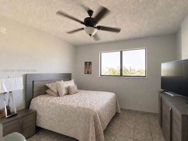 3703 NE 166th Street 704, North Miami Beach, FL 33160