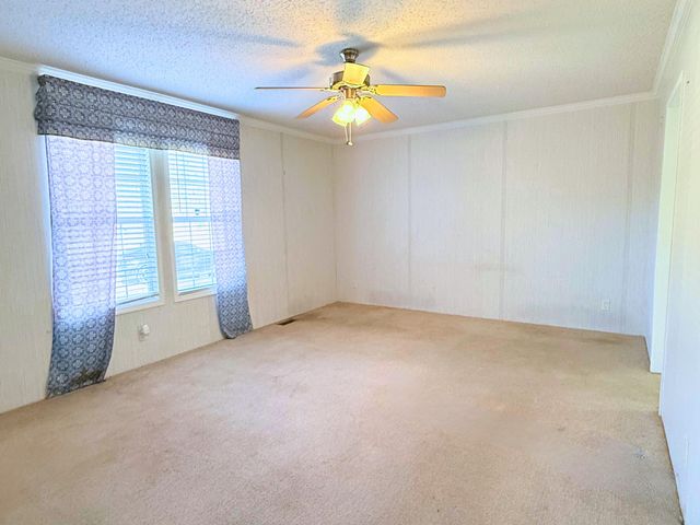 106 Airborne Way, Cross, SC 29436