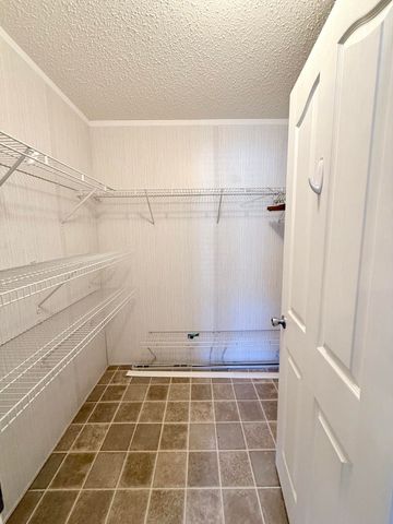 106 Airborne Way, Cross, SC 29436