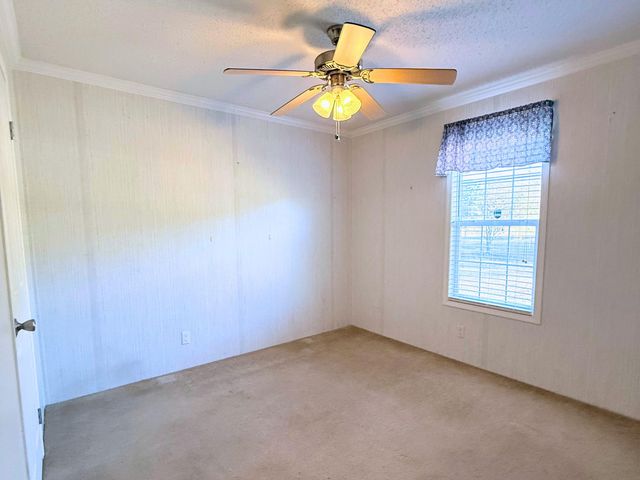 106 Airborne Way, Cross, SC 29436