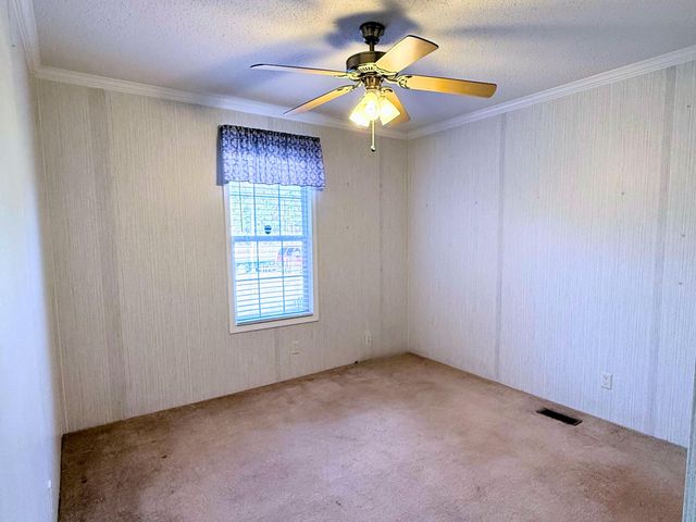 106 Airborne Way, Cross, SC 29436