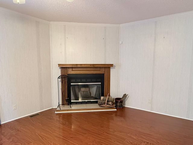 106 Airborne Way, Cross, SC 29436