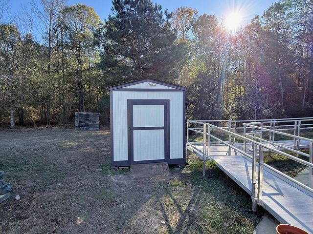 106 Airborne Way, Cross, SC 29436