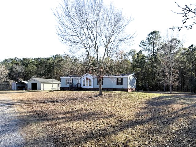 106 Airborne Way, Cross, SC 29436