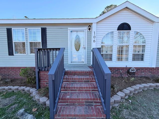 106 Airborne Way, Cross, SC 29436