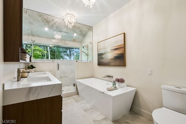 101 Peachcroft Dr, Bernardsville Boro, NJ 07924