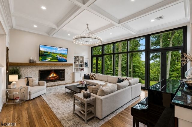101 Peachcroft Dr, Bernardsville Boro, NJ 07924