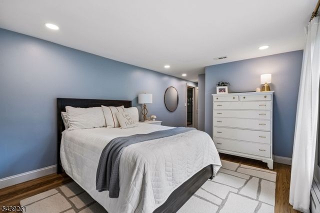 101 Peachcroft Dr, Bernardsville Boro, NJ 07924