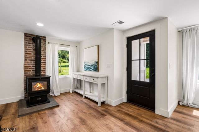 101 Peachcroft Dr, Bernardsville Boro, NJ 07924