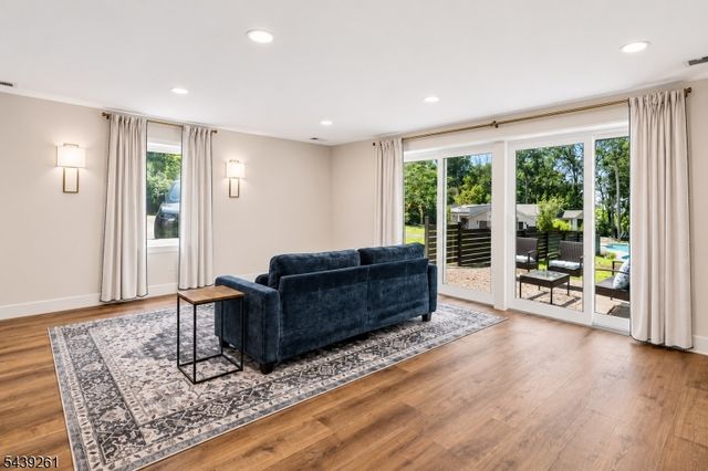 101 Peachcroft Dr, Bernardsville Boro, NJ 07924