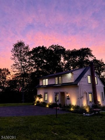 101 Peachcroft Dr, Bernardsville Boro, NJ 07924