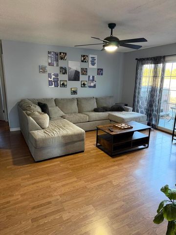 902 Fleetwood Drive, Tuscola, IL 61953