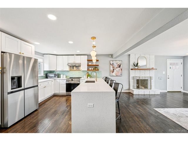 6002 S Crestview St, Littleton, CO 80120