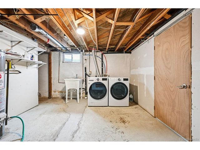 6002 S Crestview St, Littleton, CO 80120