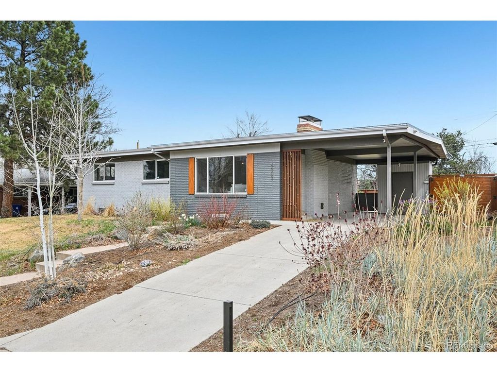 6002 S Crestview St, Littleton, CO 80120