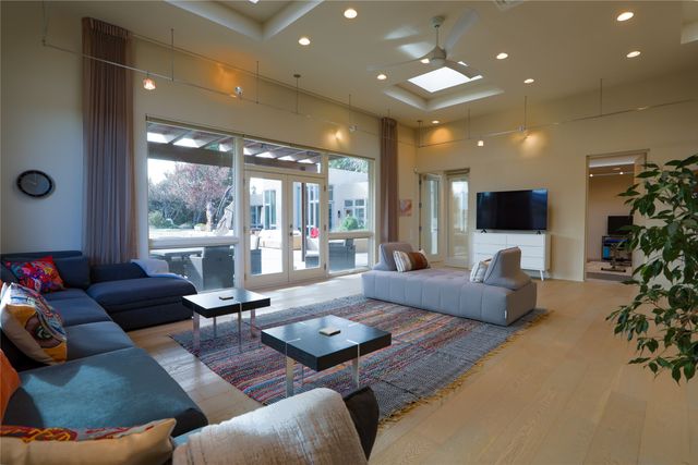 915 Old Santa Fe Trail, Santa Fe, NM 87505