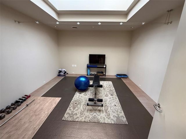 915 Old Santa Fe Trail, Santa Fe, NM 87505