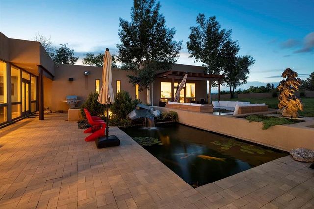 915 Old Santa Fe Trail, Santa Fe, NM 87505