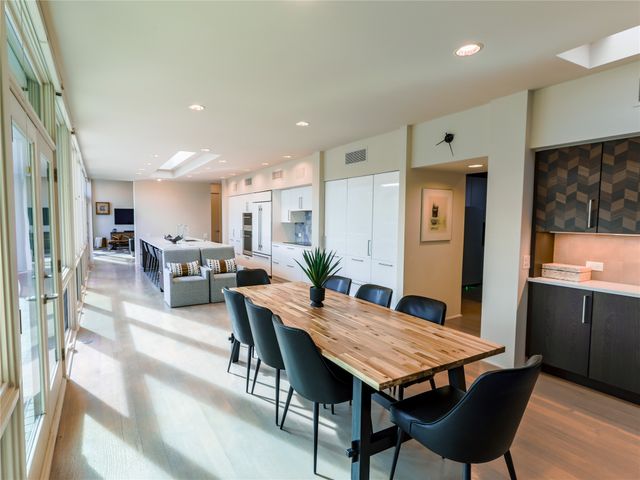 915 Old Santa Fe Trail, Santa Fe, NM 87505