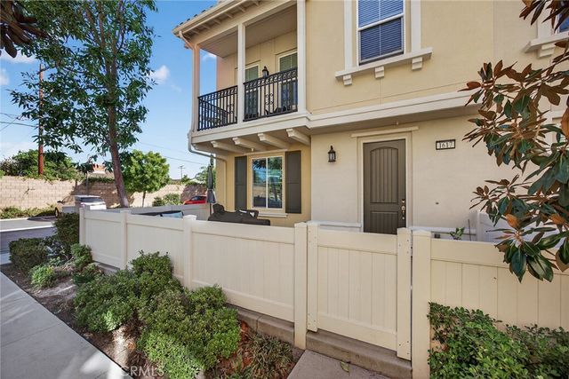 1617 E Lincoln, Anaheim, CA 92805