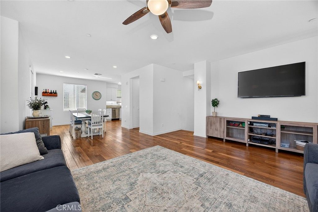 1617 E Lincoln, Anaheim, CA 92805