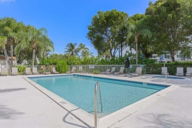 600 Executive Center Drive 111, West Palm Beach, FL 33401