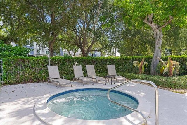 600 Executive Center Drive 111, West Palm Beach, FL 33401