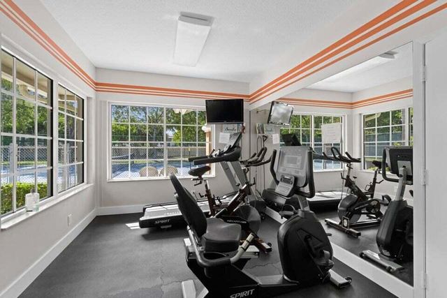 600 Executive Center Drive 111, West Palm Beach, FL 33401