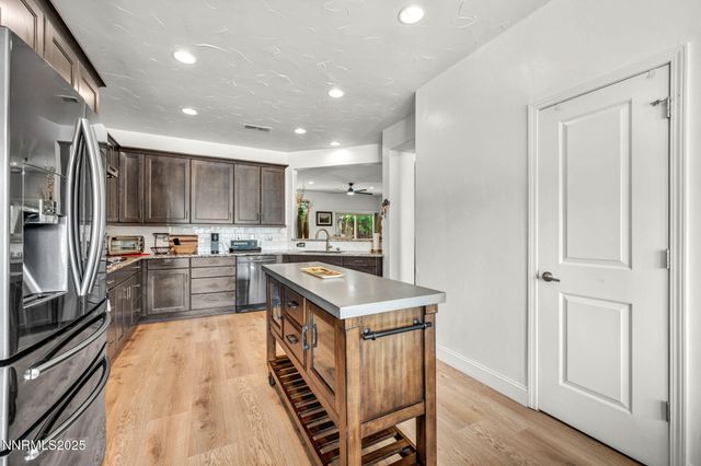 4719 Wood Thrush Lane, Sparks, NV 89436