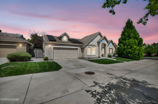 4719 Wood Thrush Lane, Sparks, NV 89436