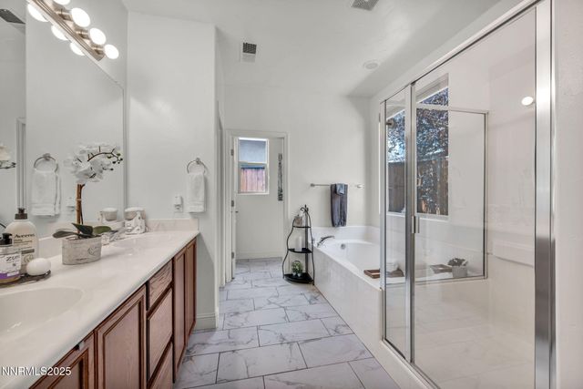 4719 Wood Thrush Lane, Sparks, NV 89436