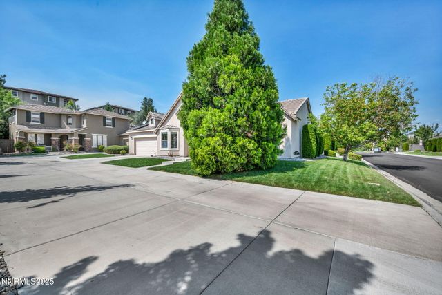 4719 Wood Thrush Lane, Sparks, NV 89436