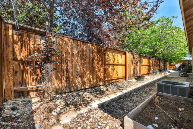 4719 Wood Thrush Lane, Sparks, NV 89436