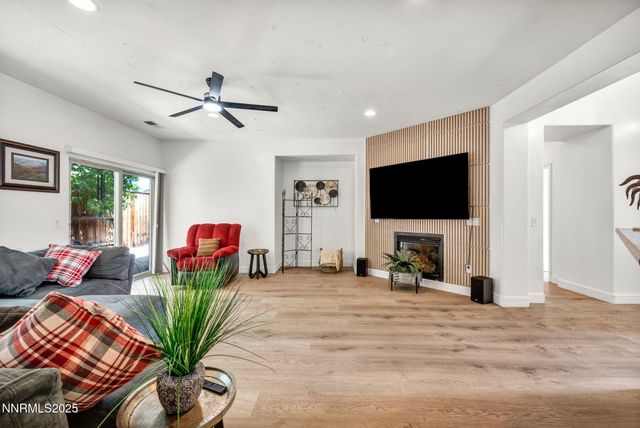 4719 Wood Thrush Lane, Sparks, NV 89436