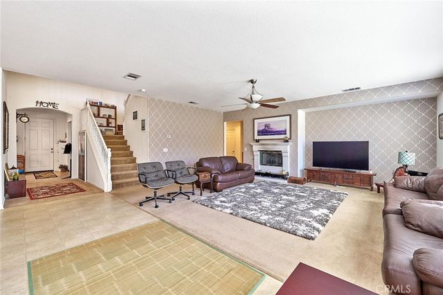 2106 Tangerine, Palmdale, CA 93551