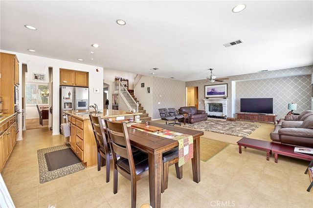 2106 Tangerine, Palmdale, CA 93551