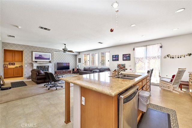 2106 Tangerine, Palmdale, CA 93551