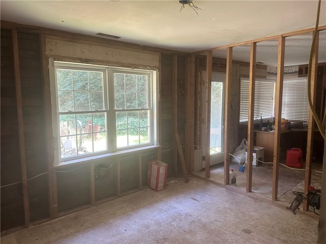 6677 Highway 21, Berryville, AR 72616