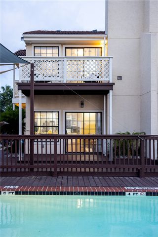 14130 Cabana 5b, Corpus Christi, TX 78418