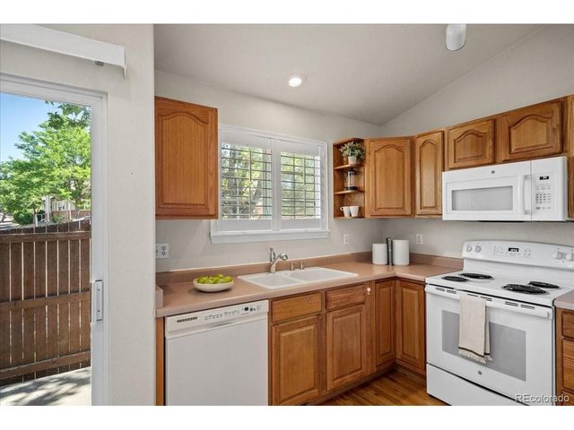 2993 S Yampa Ct, Aurora, CO 80013